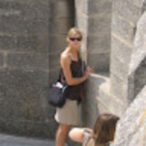 Meet your Posher, Hillary